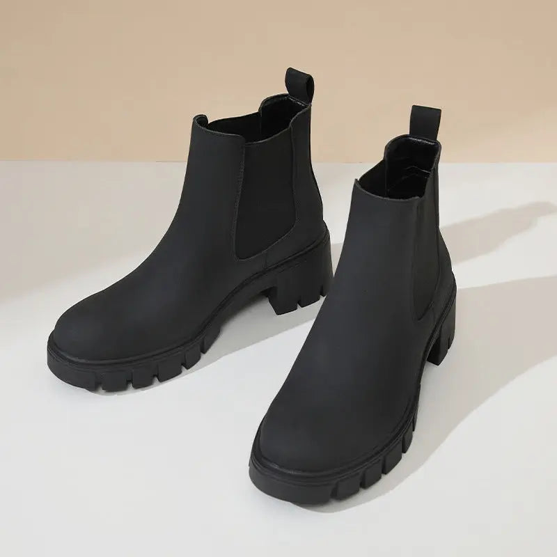 Women's Thick Bottom Suede Dr Martens Boots style-haven-vwag8