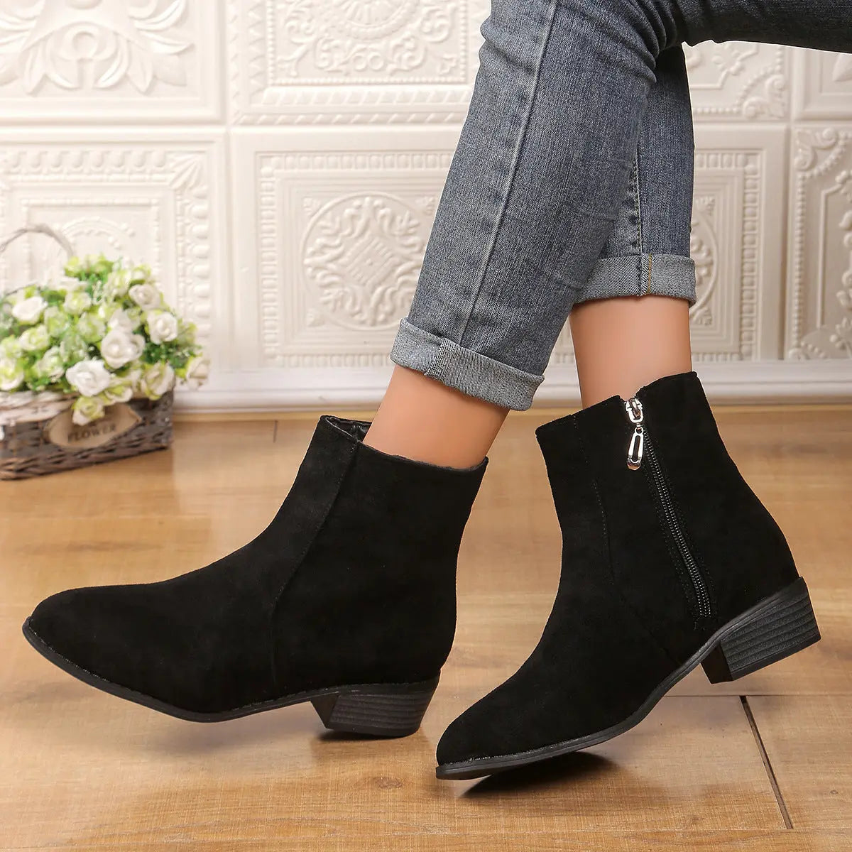 Suede Dr Martens Chunky Heel Short Women's Boots style-haven-vwag8