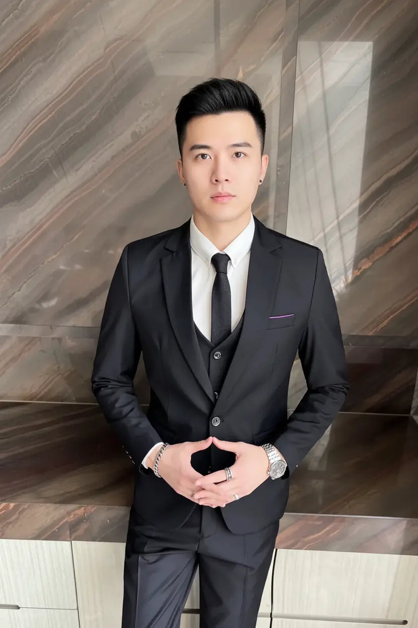 Expanded Black Three-Piece Suit Marble - Full Model